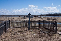 СЕВЕРОДВИНСКИЕ ПАЛОМНИКИ ПОБЫВАЛИ В ДЕРЕВНЕ СОЛЗЕ И ПОМОЛИЛИСЬ ЗА УБИЕННЫХ В ГОДЫ ГОНЕНИЙ