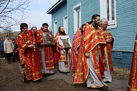 Епископ Даниил возглавил служение Божественной литургии в Воскресенском храме Северодвинска