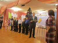 Воскресная школа поздравила воспитанников детского дома с Рождеством
