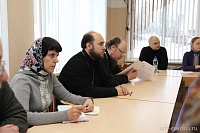Помощники настоятеля нашего храма прошли обучение на курсах церковных сотрудников