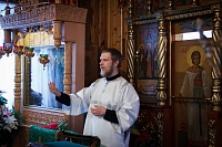 Литургию с переводом на жестовый язык совершили в храме Северодвинска