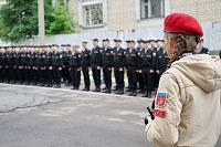ПРОТОИРЕЙ ВАЛЕРИЙ СУВОРОВ ПРИЗВАЛ АРХАНГЕЛЬСКИХ НОВОБРАНЦЕВ ОТЛОЖИТЬ ЛЕНЬ И ГОРДОСТЬ