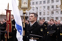 В Северодвинске военные моряки прошли крестным ходом в день памяти прав. Феодора Ушакова
