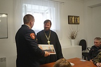 ПРОТОИЕРЕЙ ВАЛЕРИЙ СУВОРОВ: ГЛАВЕНСТВО МУЖА НАД ЖЕНОЙ ОСВЯЩАЕТСЯ ХРИСТОМ