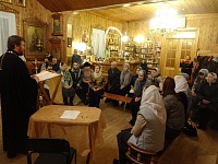 В храме Воскресения Христова подвели итоги деятельности прихода за 2015 год