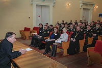 ПРОТОИЕРЕЙ ВАЛЕРИЙ СУВОРОВ: СВЯЩЕННИКИ И КОМАНДИРЫ ДОЛЖНЫ СОДЕЙСТВОВАТЬ ДУХОВНОМУ РОСТУ ВОЕННОСЛУЖАЩИХ