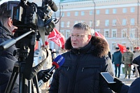 «НАЙТИ СПОСОБ ПРИМИРЕНИЯ»: ПРОТОИЕРЕЙ ВАЛЕРИЙ СУВОРОВ ВОЗЛОЖИЛ ЦВЕТЫ К ПАМЯТНИКУ ЖЕРТВАМ ИНТЕРВЕНЦИИ 1918-1920 ГОДОВ