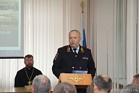 Священник Валерий Суворов поздравил работников Госавтоинспекции с профессиональным праздником