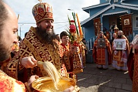 Епископ Даниил возглавил служение Божественной литургии в Воскресенском храме Северодвинска