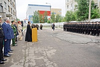 ПРОТОИРЕЙ ВАЛЕРИЙ СУВОРОВ ПРИЗВАЛ АРХАНГЕЛЬСКИХ НОВОБРАНЦЕВ ОТЛОЖИТЬ ЛЕНЬ И ГОРДОСТЬ