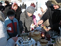 В Северодвинской воскресной школе в Прощеное воскресенье прошли масленичные гулянья