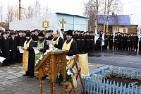 В Северодвинске военные моряки прошли крестным ходом в день памяти прав. Феодора Ушакова