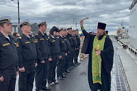 В АРХАНГЕЛЬСКЕ ОСВЯТИЛИ ГИДРОГРАФИЧЕСКОЕ СУДНО «СЕНЕЖ»
