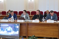 ПРОТОИЕРЕЙ ВАЛЕРИЙ СУВОРОВ ПРИНЯЛ УЧАСТИЕ В ОБСУЖДЕНИИ МЕРОПРИЯТИЙ ДЕСЯТИЛЕТИЯ ДЕТСТВА