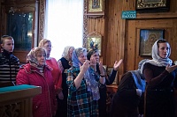 Литургию с переводом на жестовый язык совершили в храме Северодвинска