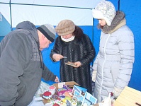 В день празднования Крещения Господня в нашем храме прошла благотворительная ярмарка