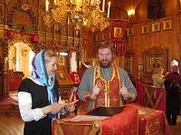Пасхальный молебен для людей с потерей слуха прошел в северодвинском храме
