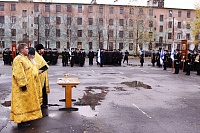 В Северодвинске военные моряки прошли крестным ходом в день памяти прав. Феодора Ушакова