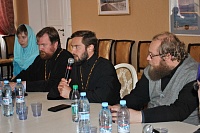 Северодвинские миссионеры вернулись с семинара «Совершение Таинств для глухих людей»