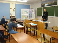 Приходской миссионер встретился со студентами профессионального училища №28