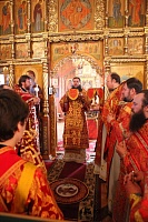 Епископ Даниил возглавил служение Божественной литургии в Воскресенском храме Северодвинска